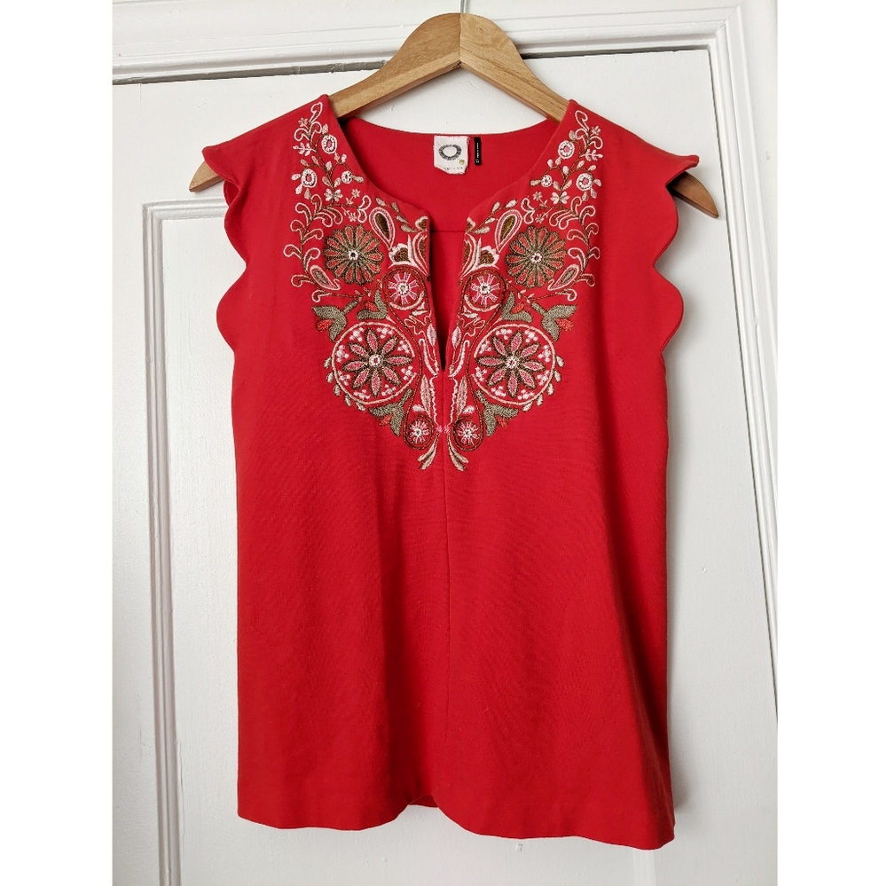 Anthropologie Akemi + Kin red embroidered tank